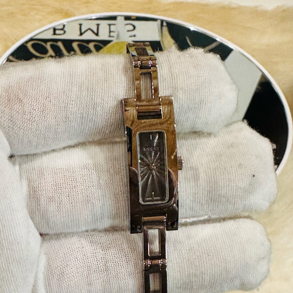 🔥 ❌SOLD ❌GUCCI WATCH BRACELET STAINLESS STEEL SIZE 6" w/ New Battery - Picture 4 of 10